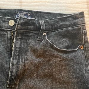 Black Distressed Jeans